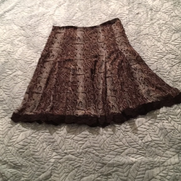 Silk lining  Snake Printed Skirt - Picture 2 of 3